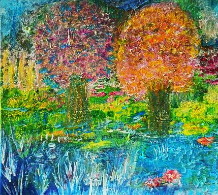 Paisaje colorido con árboles en tonos rosa y naranja, rodeados de flores y agua.